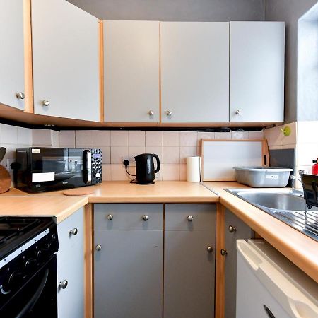 Pass The Keys Perfectly Located 3 Bed Home Close To The City Cardiff Extérieur photo