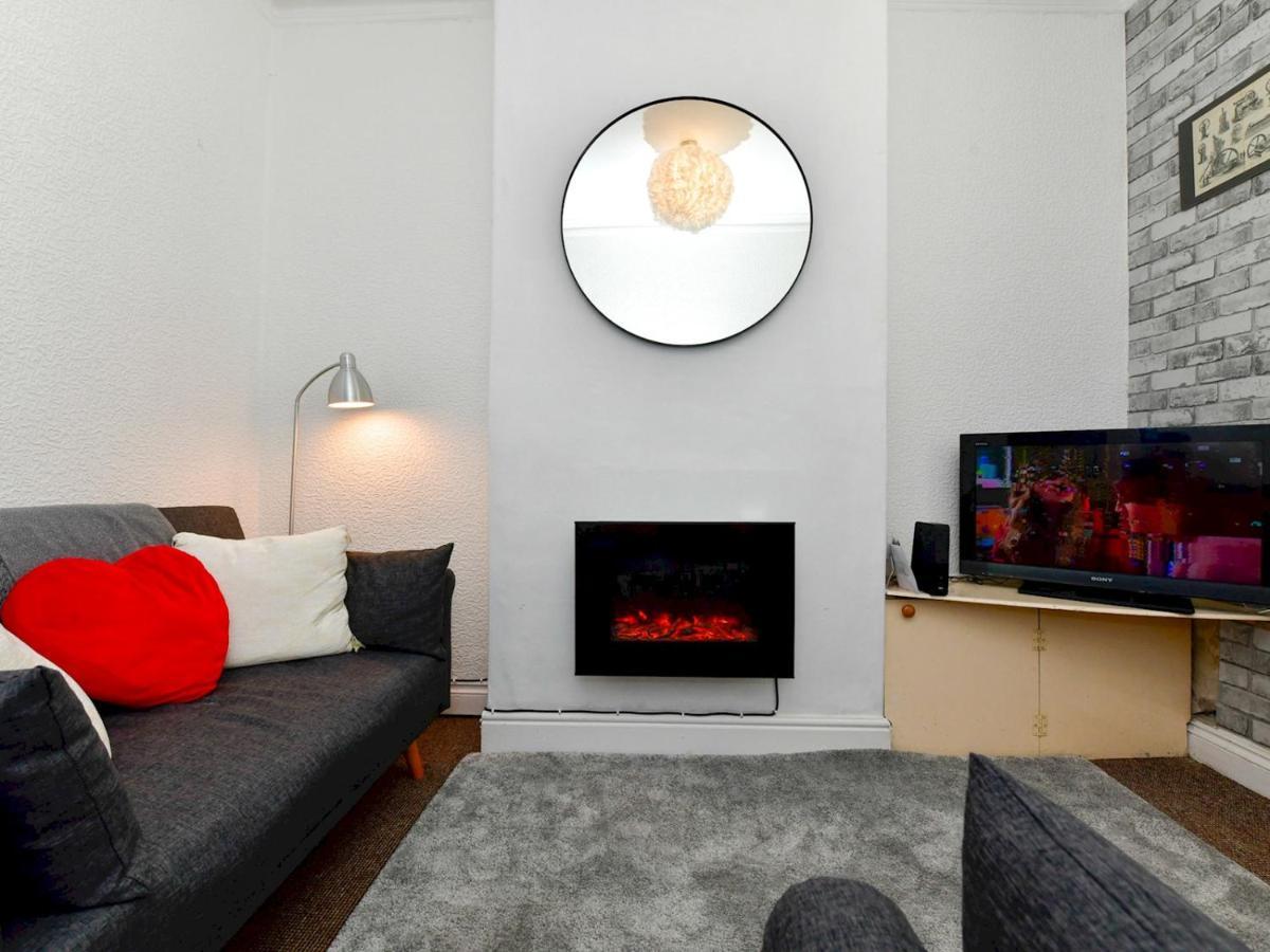 Pass The Keys Perfectly Located 3 Bed Home Close To The City Cardiff Extérieur photo
