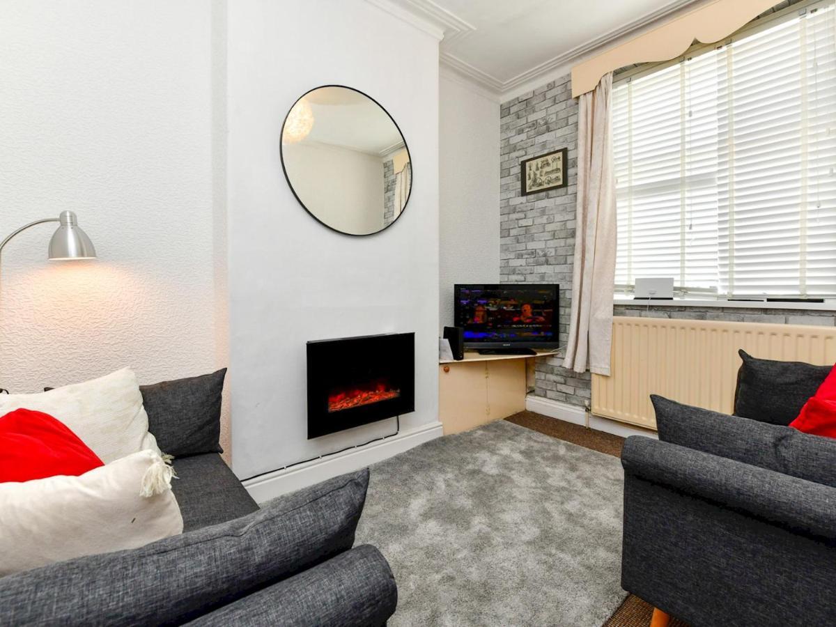 Pass The Keys Perfectly Located 3 Bed Home Close To The City Cardiff Extérieur photo