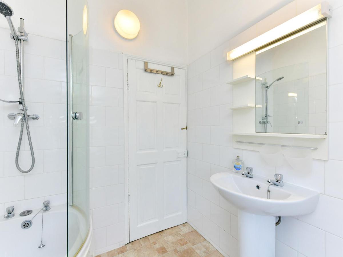 Pass The Keys Perfectly Located 3 Bed Home Close To The City Cardiff Extérieur photo